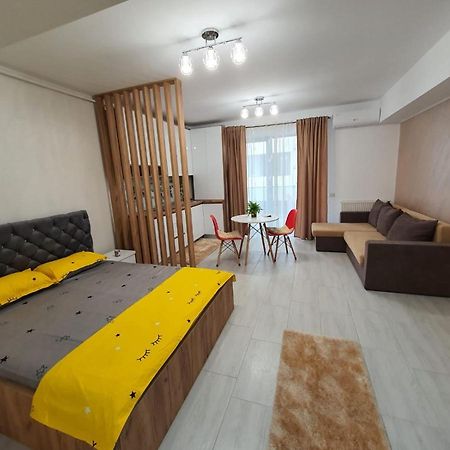 Listone' Apartment 12 Mamaia Nord Năvodari Eksteriør billede
