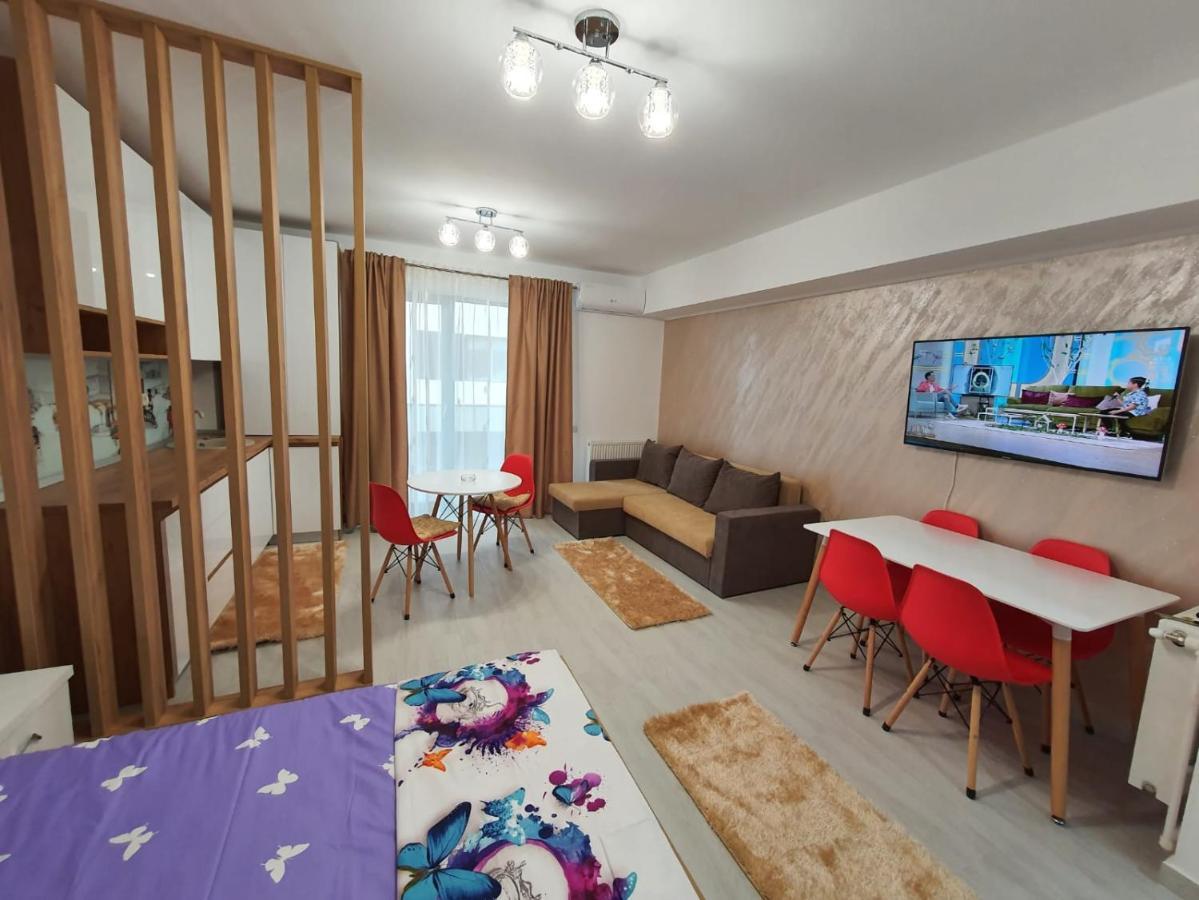 Listone' Apartment 12 Mamaia Nord Năvodari Eksteriør billede