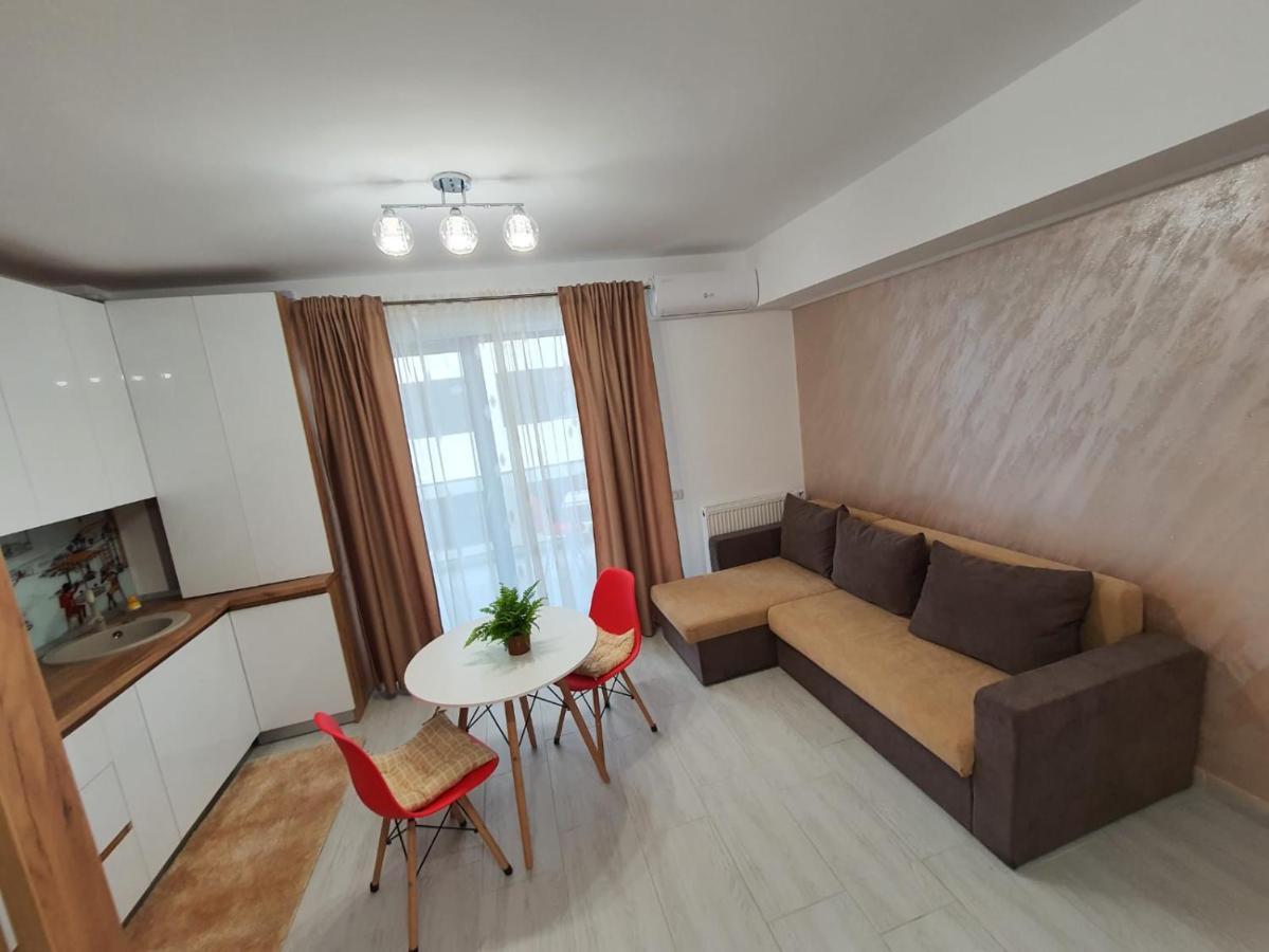 Listone' Apartment 12 Mamaia Nord Năvodari Eksteriør billede